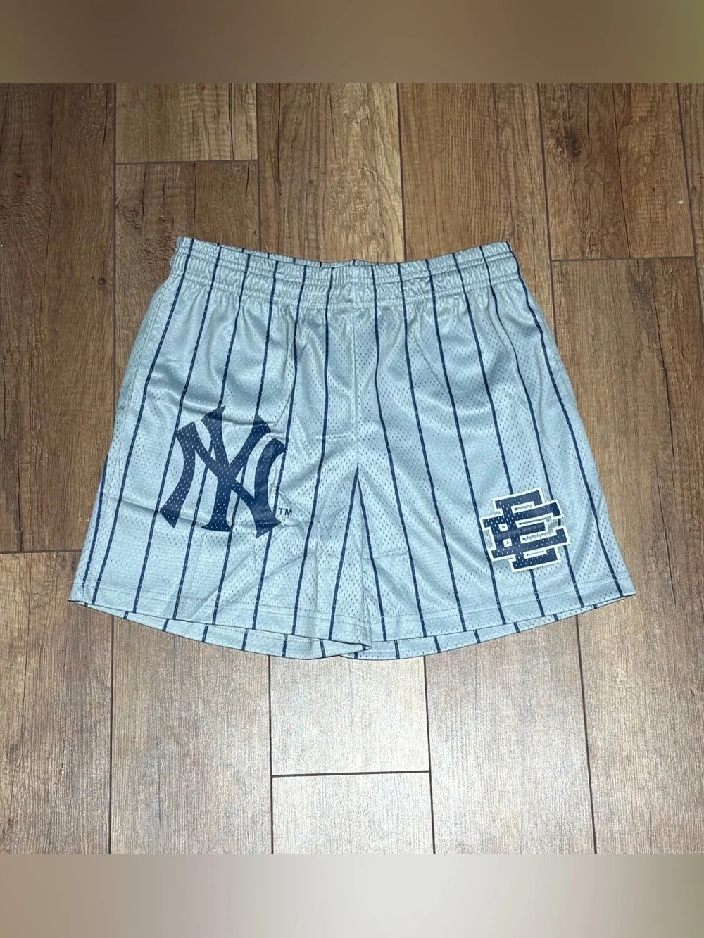 Eric Emanuel EE New York Yankees Gray Pinstripe Shorts Brand New (S-XL)